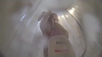 Play إكس إكس إل مع فتاتين ديك جيدة تمارس الجنس مثل المتوحشين