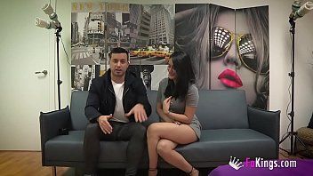 Play هواة زوجين في مشهد الجنس الكامل