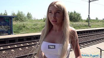 Play أفلام Xnxx مع ضباط شرطة يمصون ديك في الليل في شوارع Aurolac قم بتنزيل أفلام Xnxx