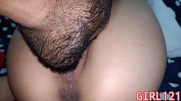 Play الأهم من ذلك كله ، أن هذا الرجل يحب أن يمارس الجنس مع كس هذه المرأة ولعقها
