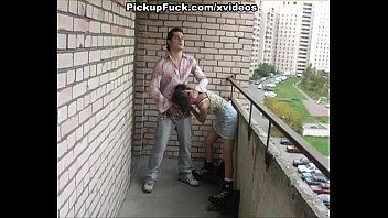 Play يمارس الجنس مع كس ذو ذيلين يمارس الجنس مثل الخبير