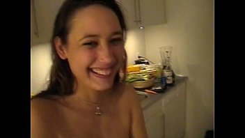 Play الهواة يضحكون على نظيره الاميركي ديك القليل الذي يدمر Xxx Xxx مع الهواة