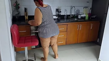 Play BBW جبهة تحرير مورو الإسلامية مص الديك في بوف