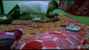 Play فضيحة جنسية مخفية للفتاة الهندية تنتشر على نطاق واسع!