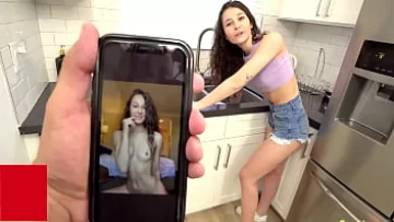 Play Stepbro يساعد مفلس في سن المراهقة StepSis ليز جوردان الكرز في الصعب بوف الجنس