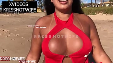 Play التعرض والتصوير على الشاطئ العام لـ Kriss Hotwife