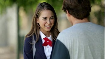 Play طالبة مراهقة تتعلم معنى ديك الرجل المتزوج